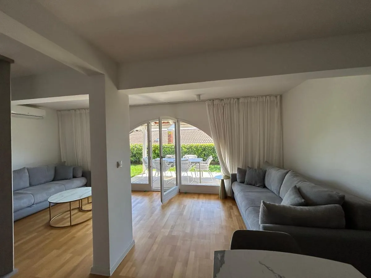 Apartment Vila Ester - Apartman Lovrana Croatia
